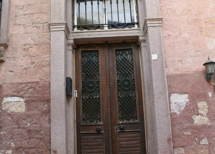 Zeynep Hanim 호텔 Ayvalı